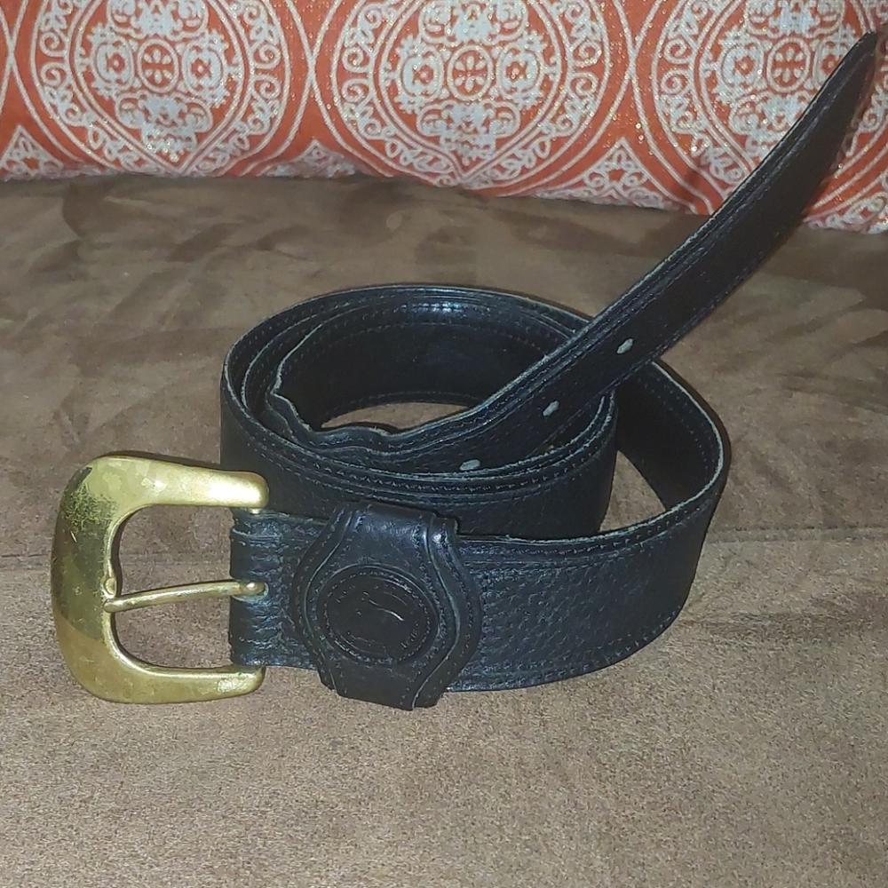 Dooney & bourke belt